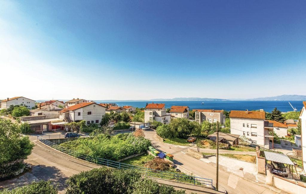 Lux Apartman Leo Apartment Кострена Екстериор снимка